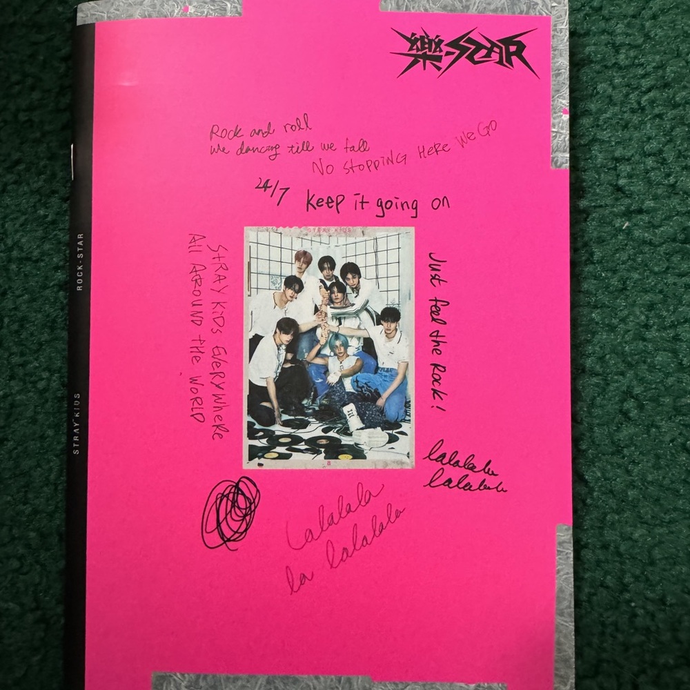 K-Pop Stray Kids Rockstar Album